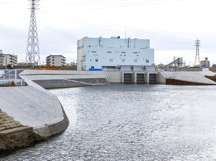 総合治水対策特定河川工事(5か年・緊急対策)(前池その2)(ICT指定・環境整備)(R3国補正)【地蔵川】